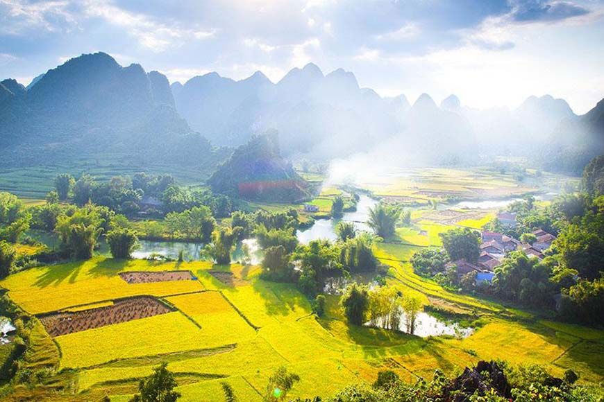 Experience the Local Side of Cao Bang Experience the Local Side of Cao Bang
