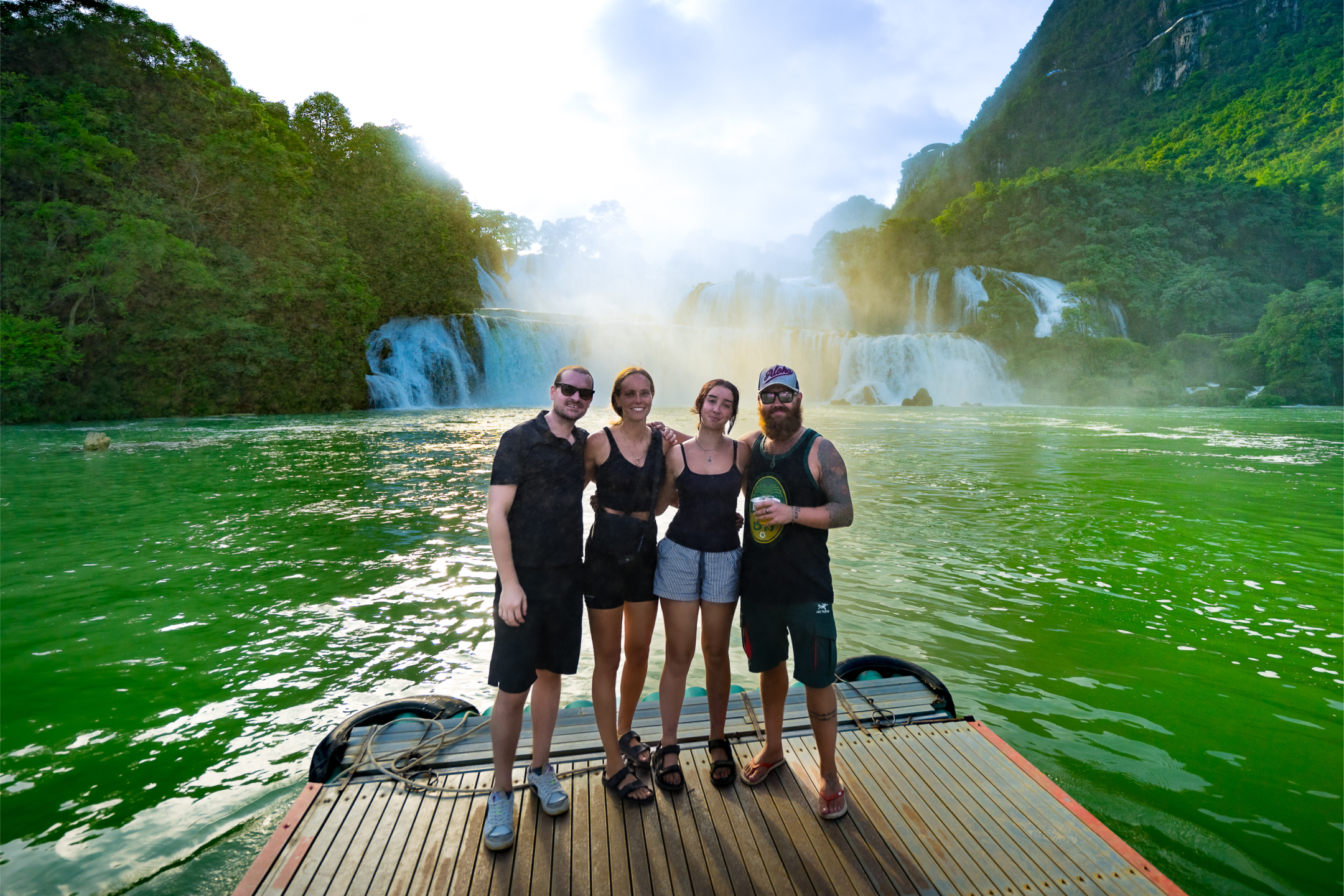 Ban-gioc-water-fall-loop-tours.png